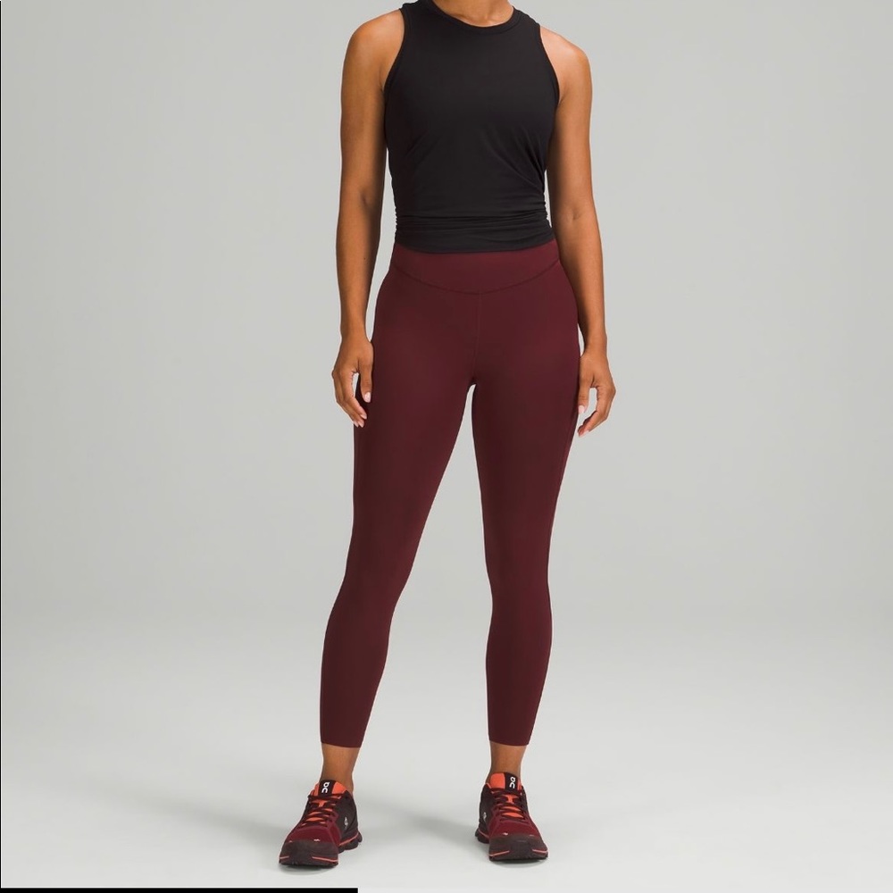 Lululemon Base Pace